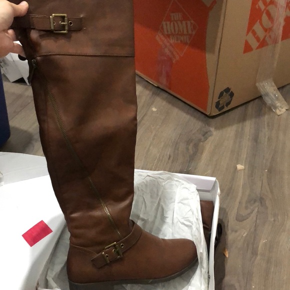Aldo Brown Over the Knee Boots - Picture 1 of 3